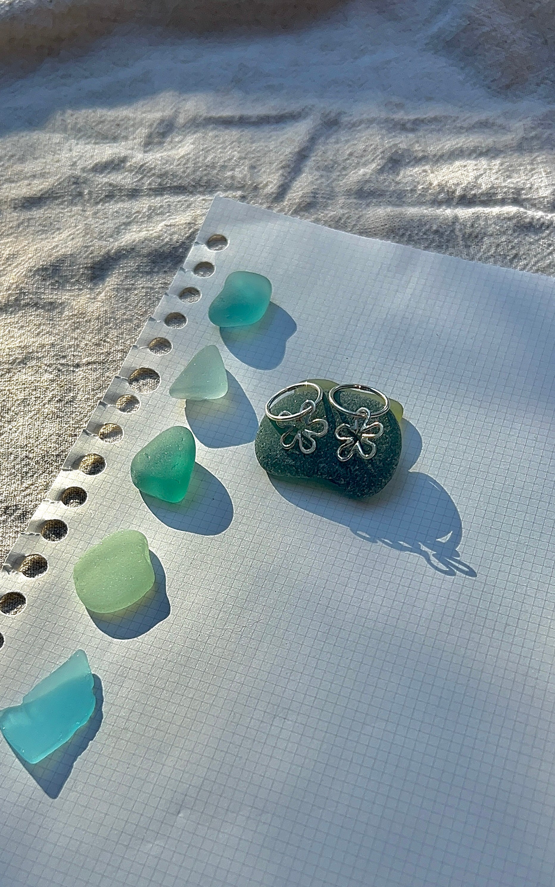 beachy flower sleeper hoops
