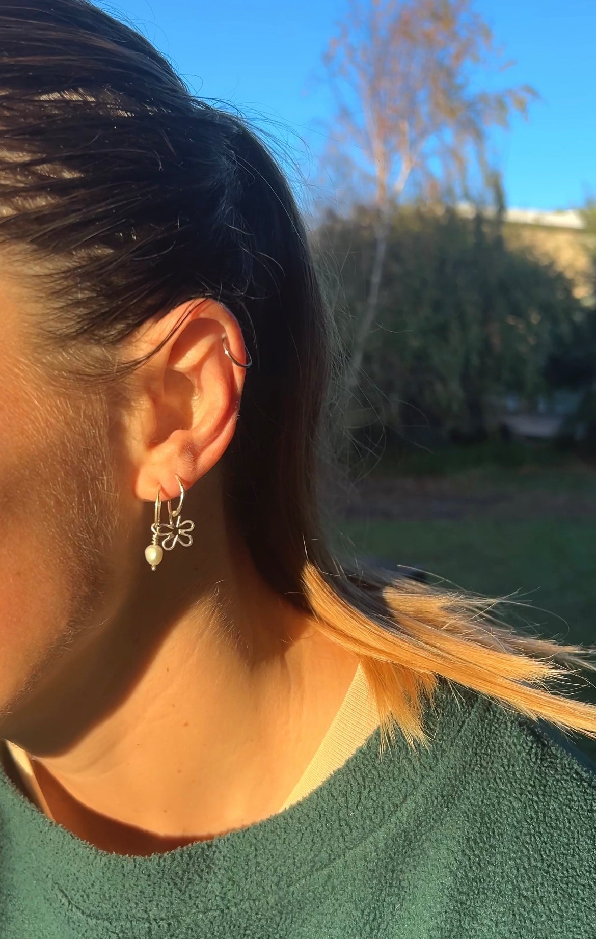 beachy flower sleeper hoops