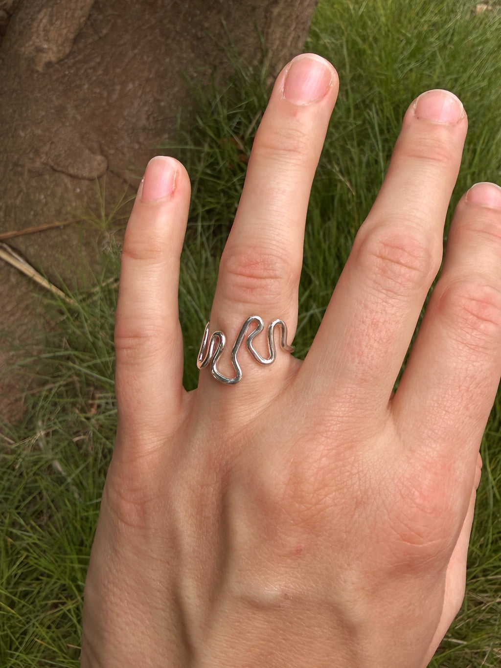 squiggle ring size O (US 7.5)