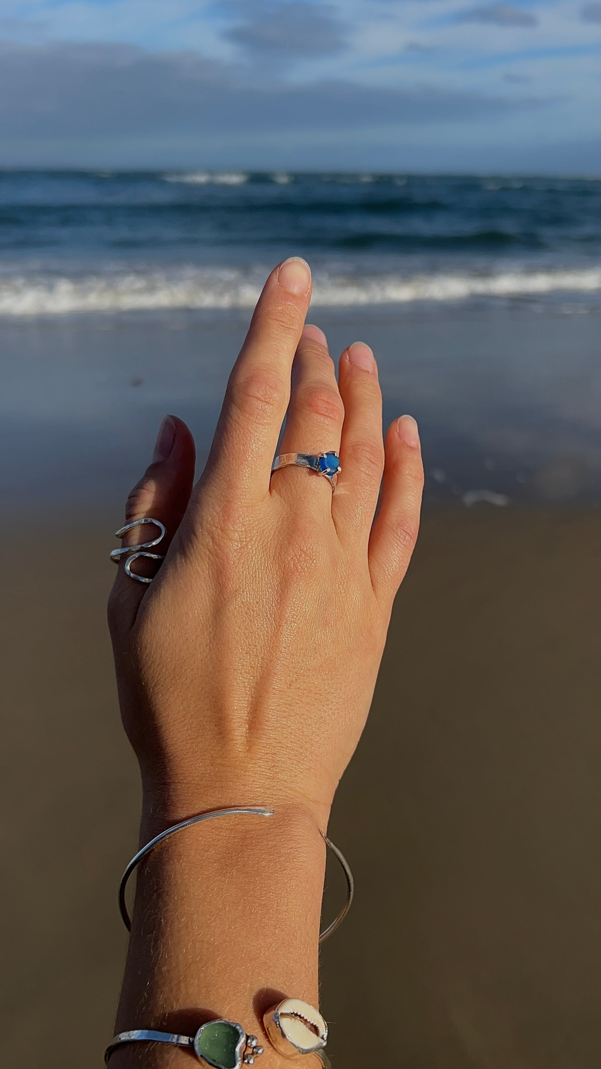 cobalt blue ~ thick band seaglass ring size: T