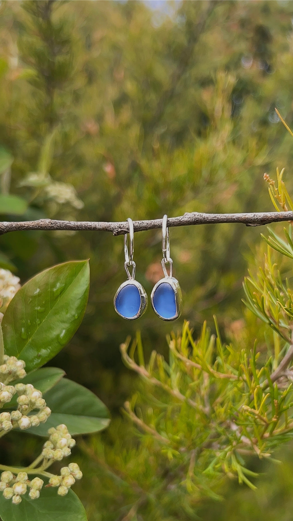 dark lilac seaglass hoops