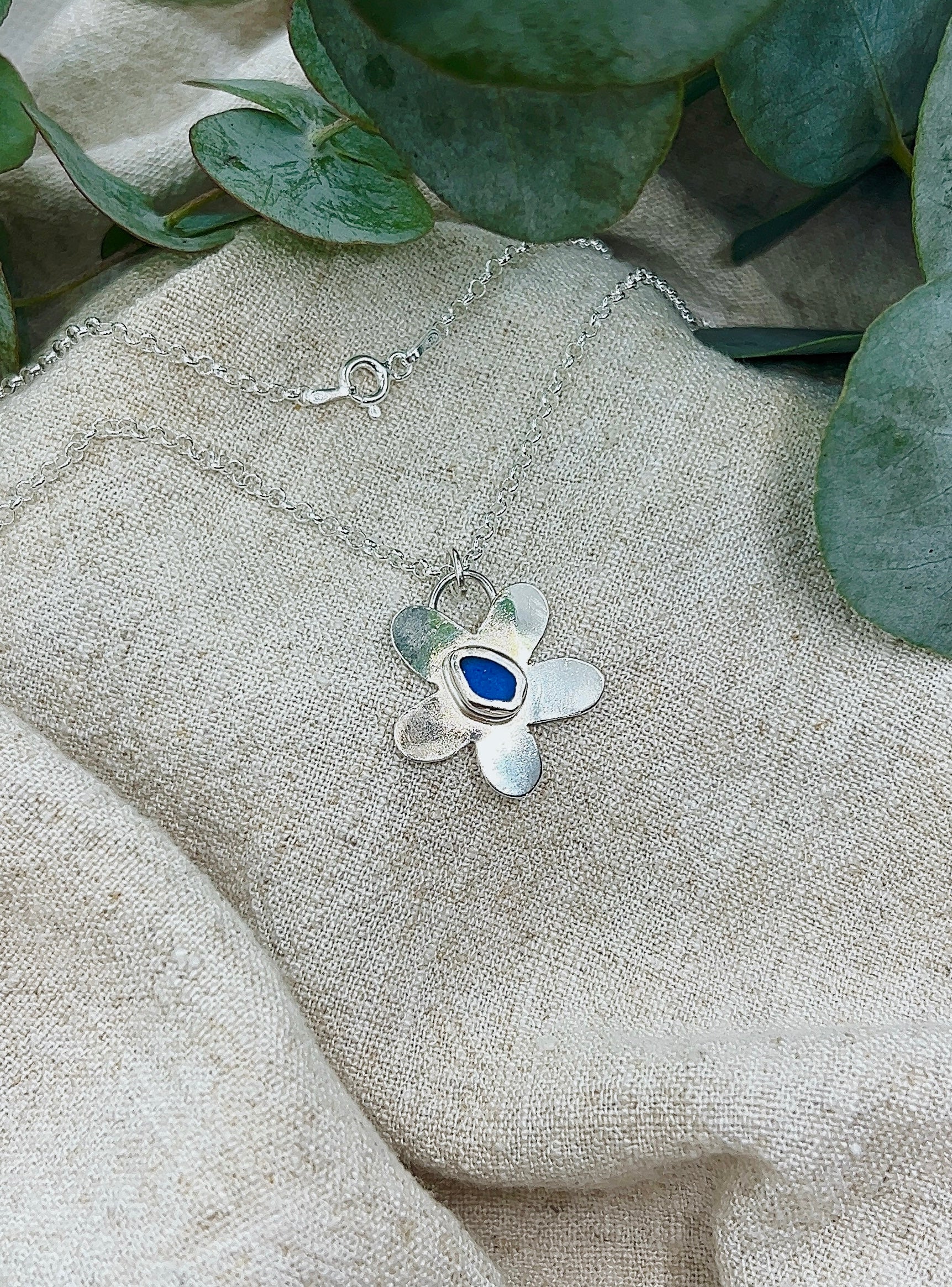 seaglass flower pendant necklace