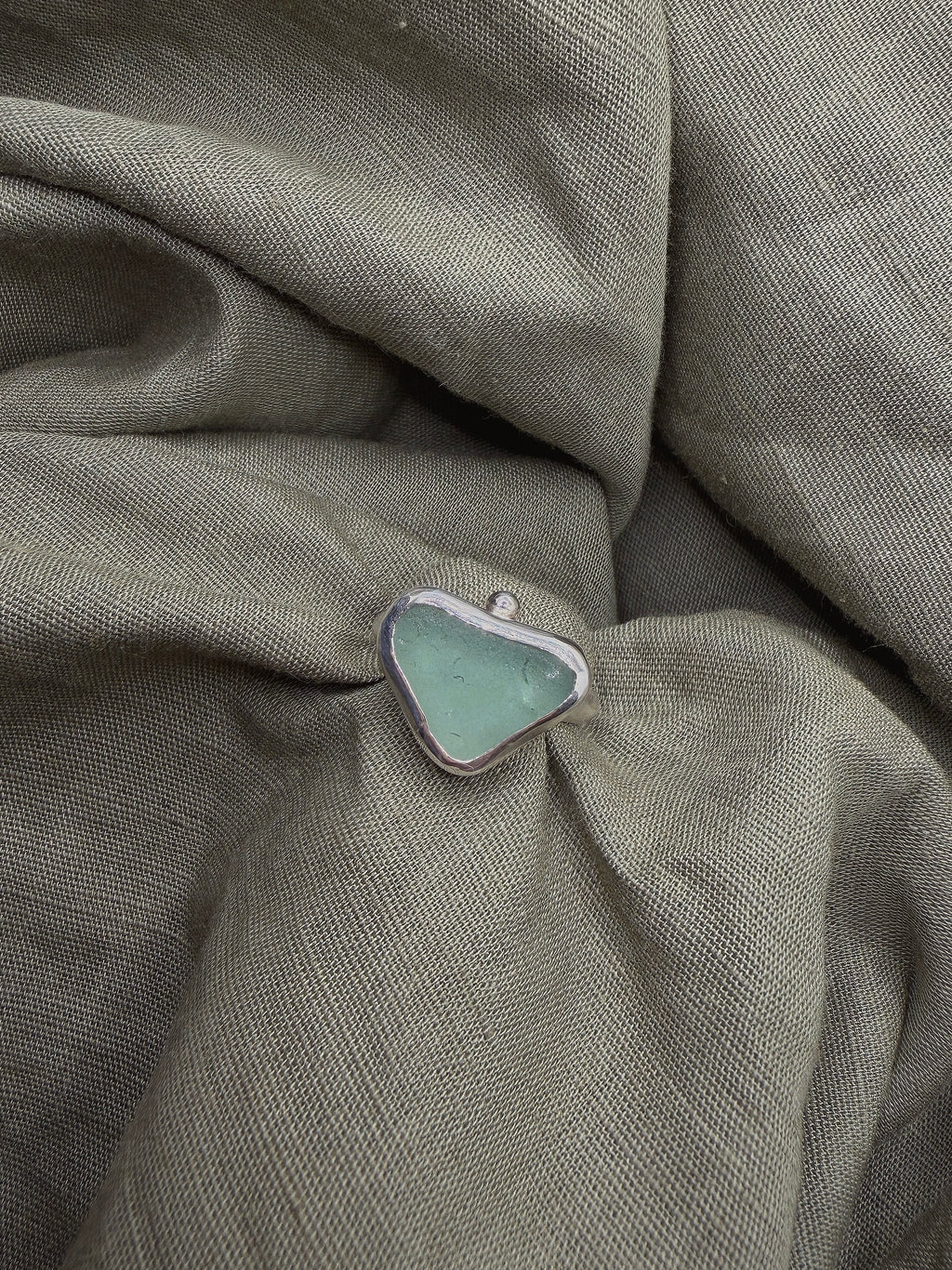seafoam seaglass ring size R½ (US 9.25)