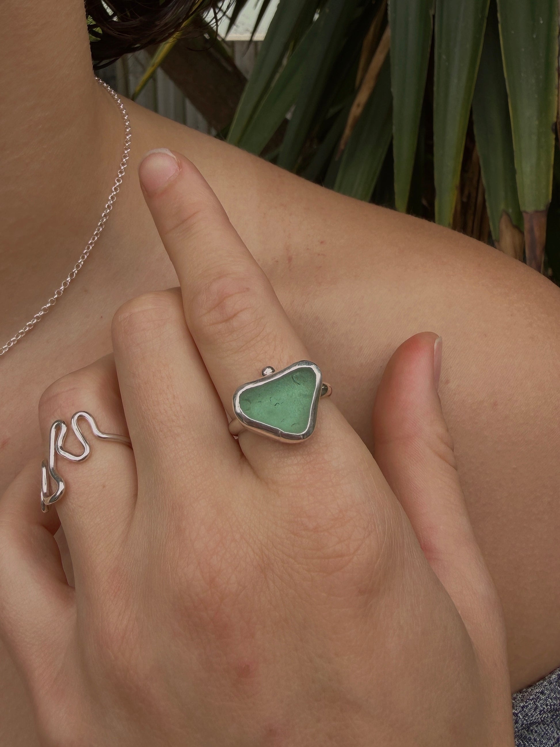 seafoam seaglass ring size R½ (US 9.25)