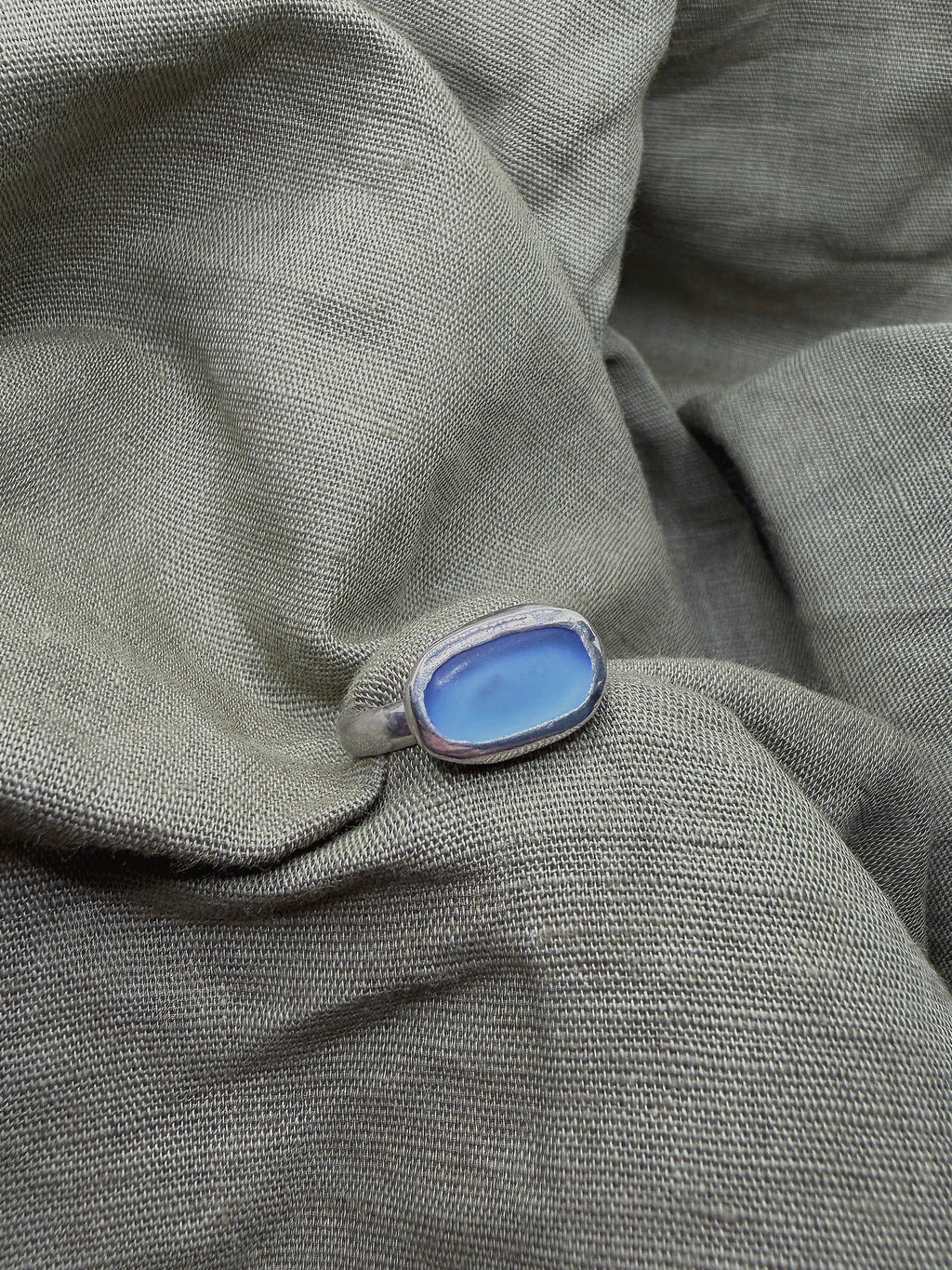 blueish lilac seaglass ring size L (US 6)