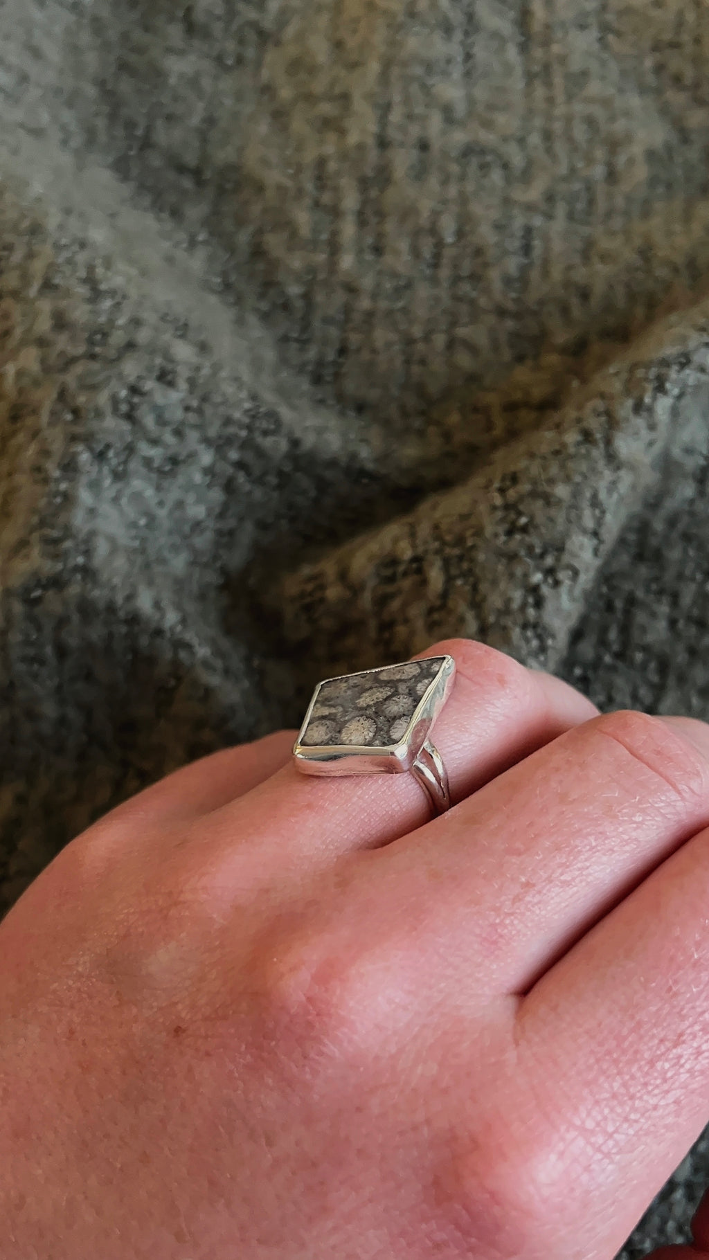 size S fossil coral ring - kite shaped