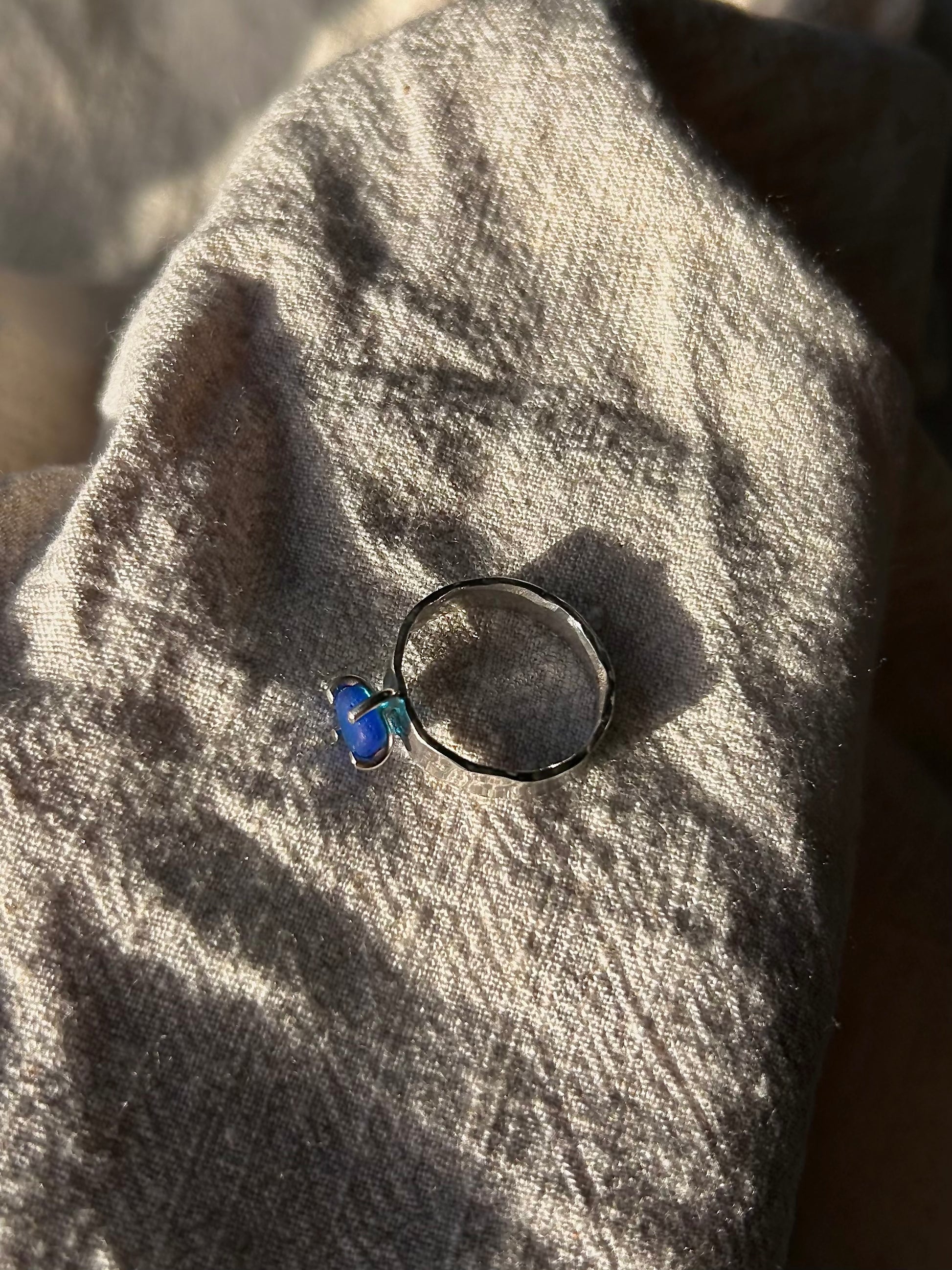 cobalt blue ~ thick band seaglass ring size: T