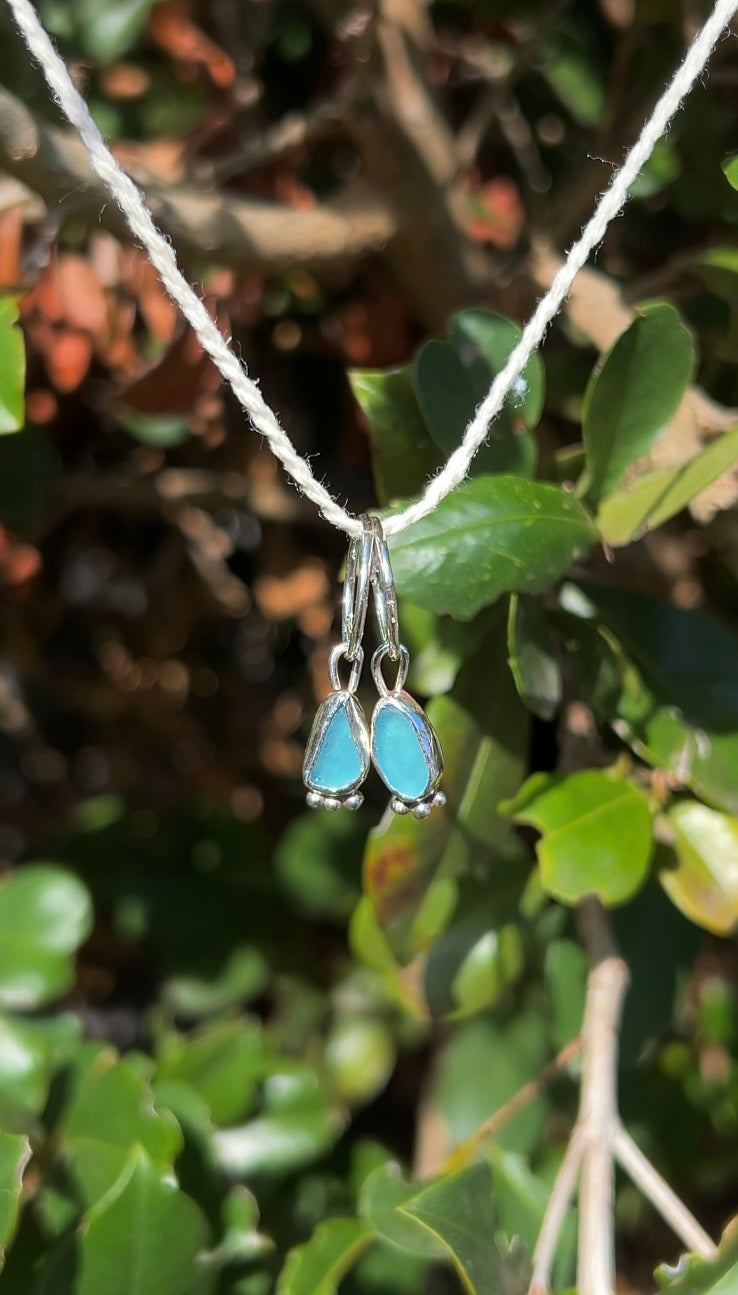 aqua seaglsss hoops with accent details