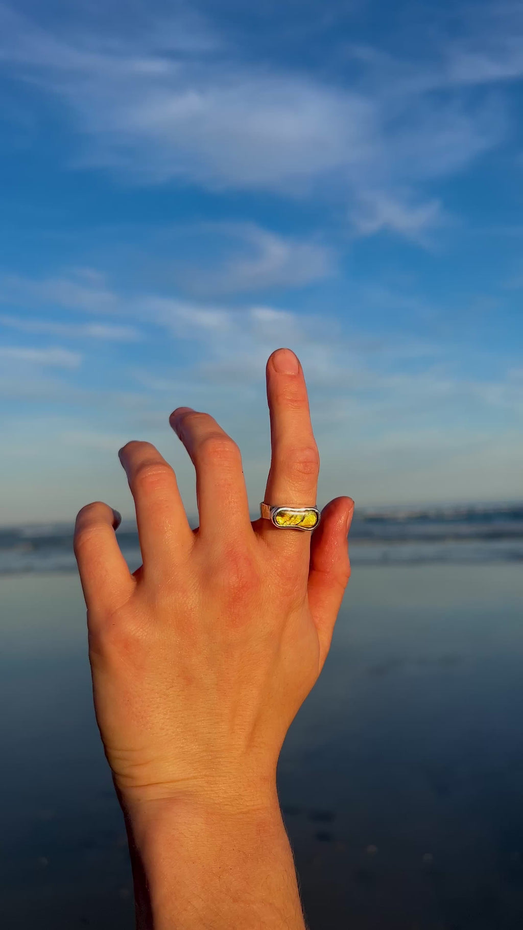 aurora ring (size U)