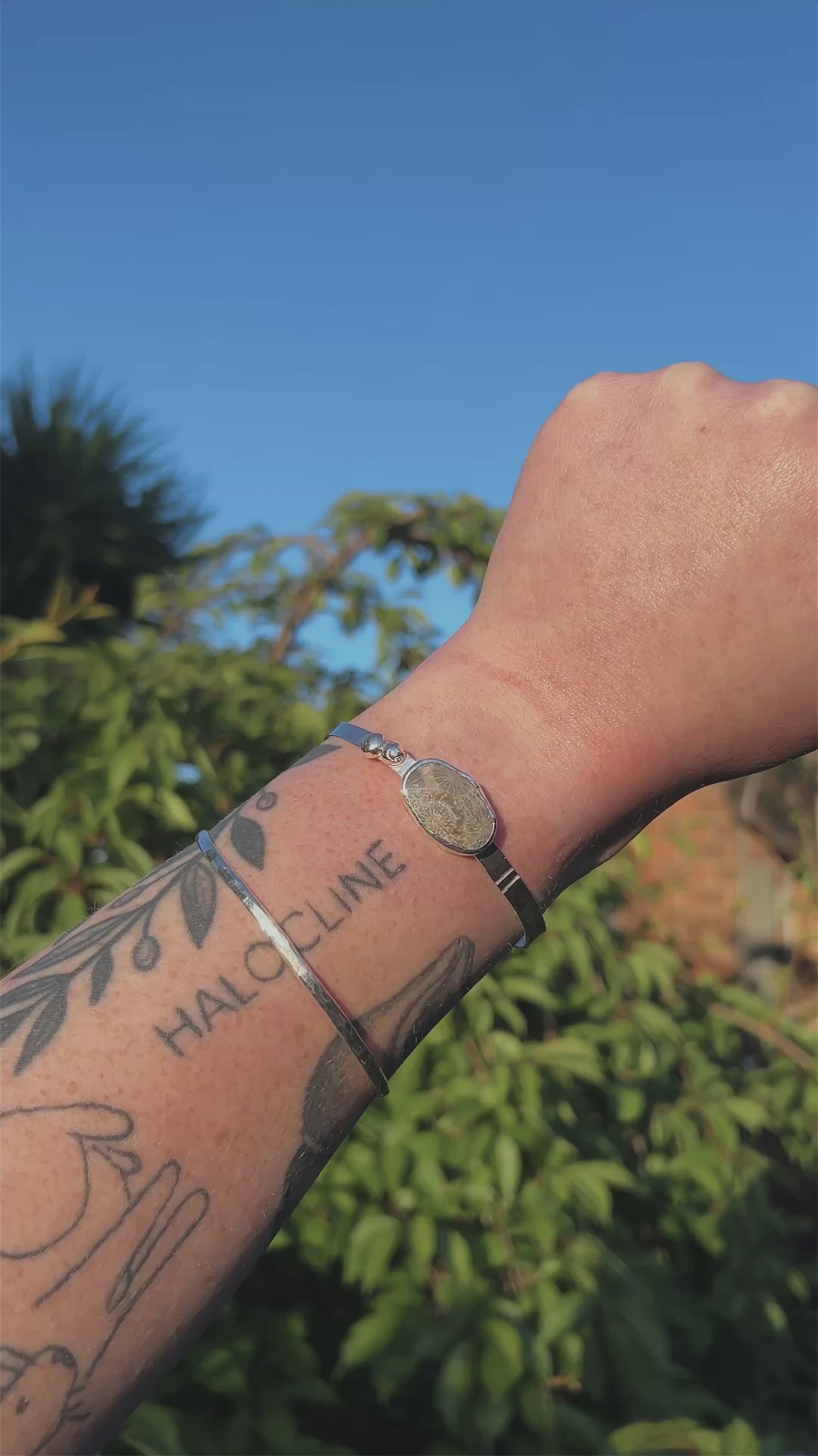 fossil coral thick cuff bracelet with accent details